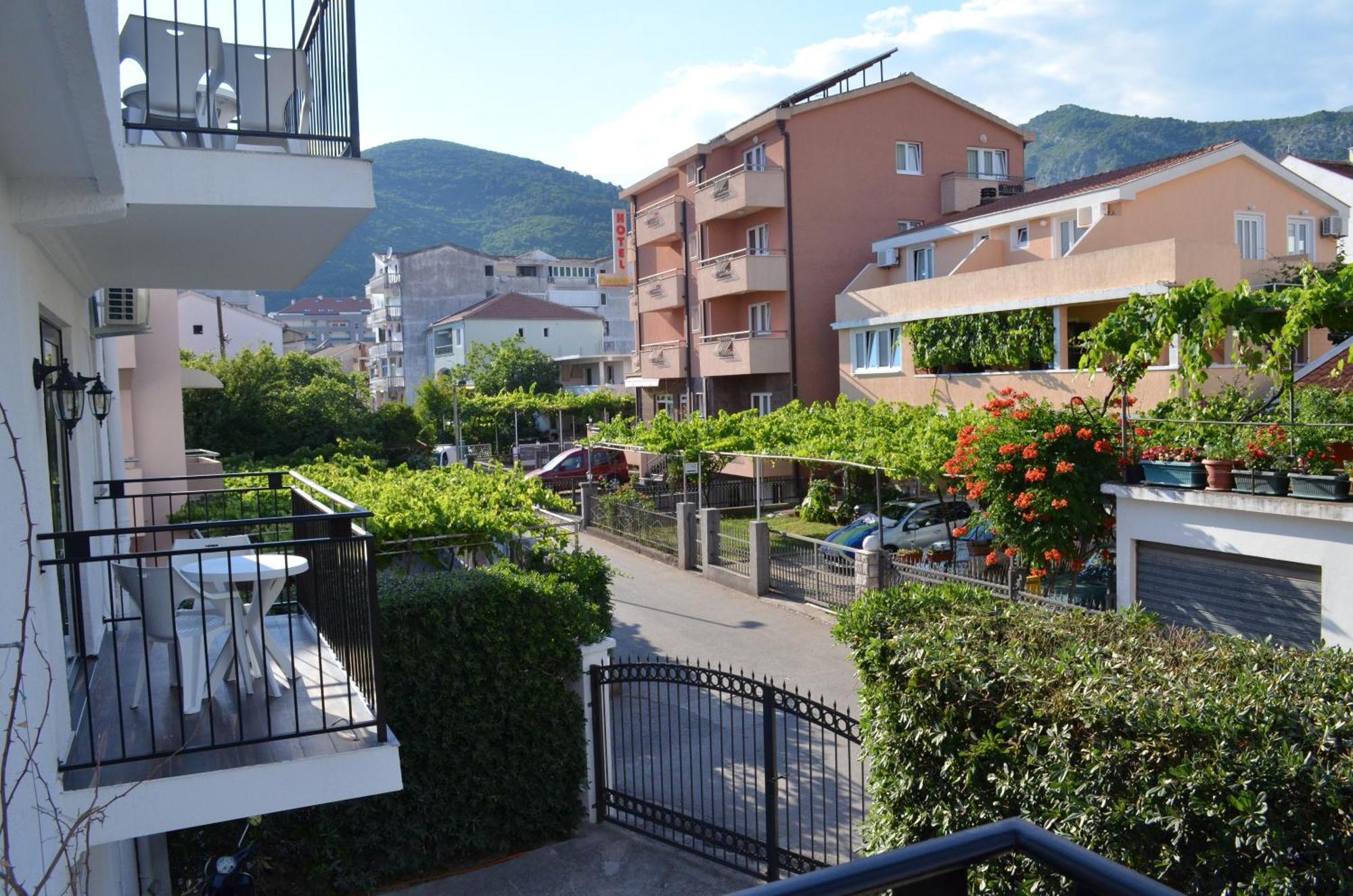 Casablanca Apartments ブドヴァ エクステリア 写真